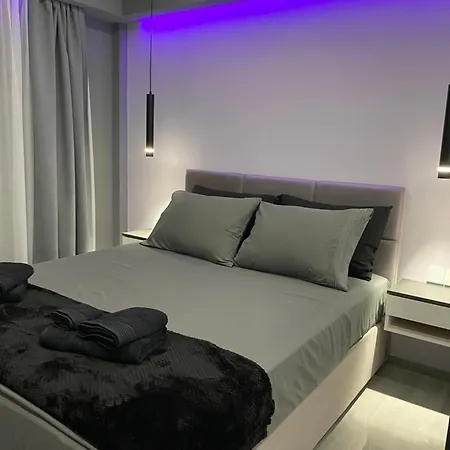 Crystal Grey Elite 2 * Serres